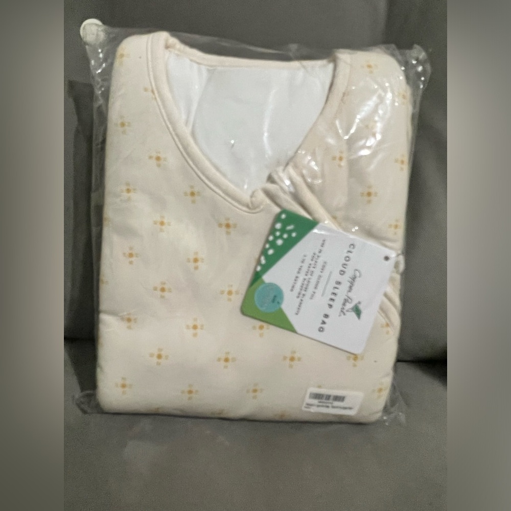NWT Copper Pearl sleepy bag